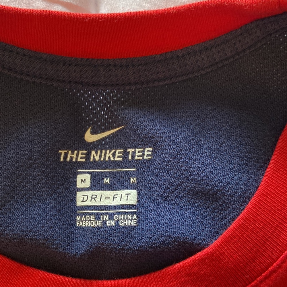 Nike patriotic NFL football tank top. Men’s Size Medium.  Red/white/blue.  EUC. - Picture 8 of 9